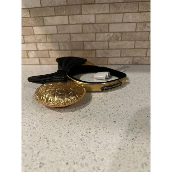 Disney x Loungefly Walt Disney World 50 Anniversary Leather Minnie Mouse Ear #32 - Picture 3 of 4